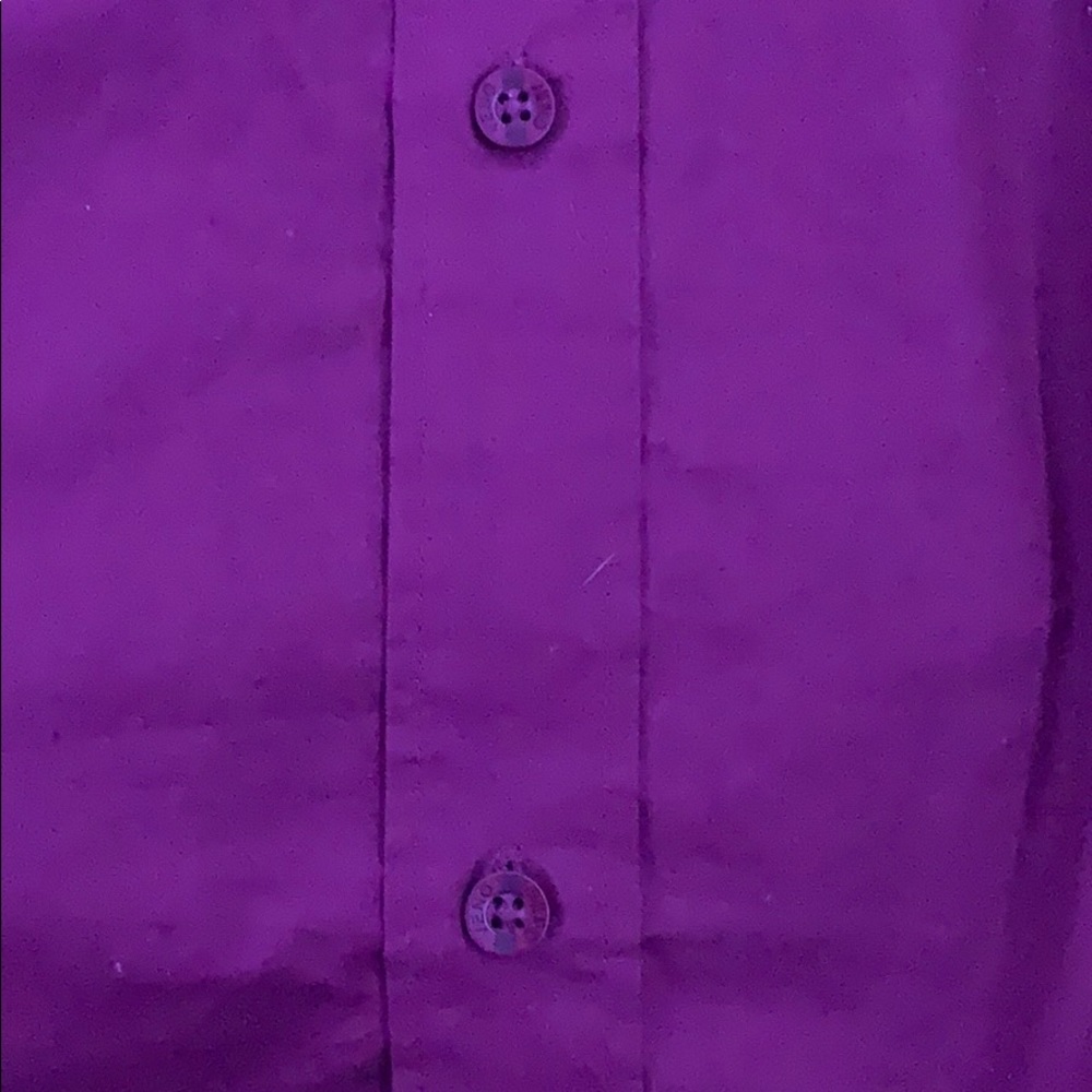 Button up - Picture 2 of 9